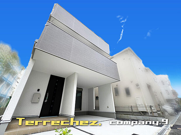 ☆現地外観写真☆Terrechez☆限定１区画☆ZEH水準省エネ住宅☆子育てに適した住環境☆３階建☆4LDK☆土地28坪☆閑静な住宅街☆食洗機・WIC☆小・中学校まで徒歩10分圏内☆バルコニー×２☆