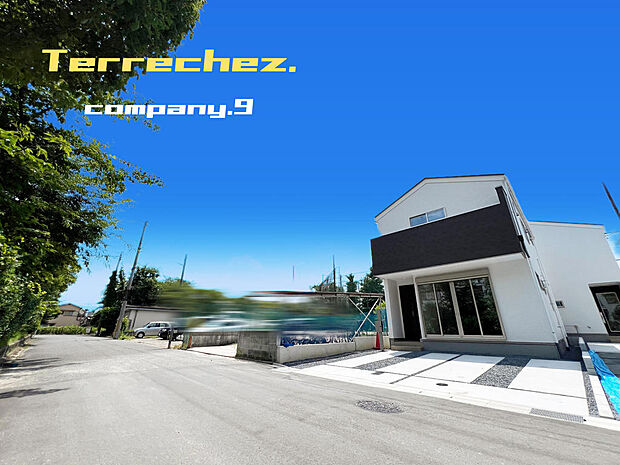 ☆現地外観写真☆Terrechez☆１号棟☆キレイな住宅街が完成☆ZEH水準省エネ住宅☆土地30坪☆「新田辺駅」徒歩12分☆ガレージ２台☆前道６ｍ☆小・中学校まで徒歩11分圏内☆