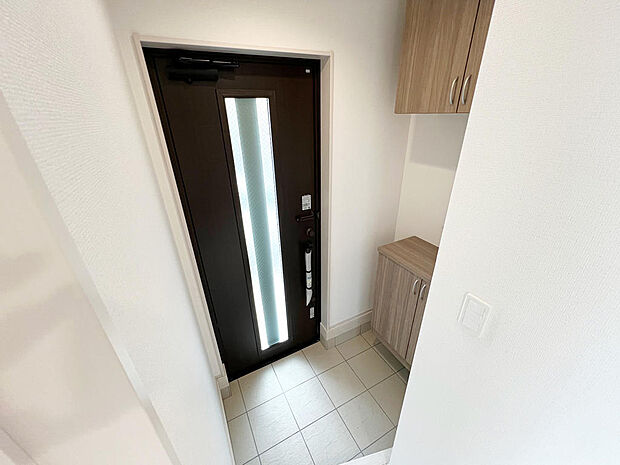 ☆大型シューズクローゼットがあります☆便利です!!