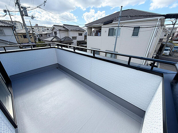 ☆南東向きバルコニー☆