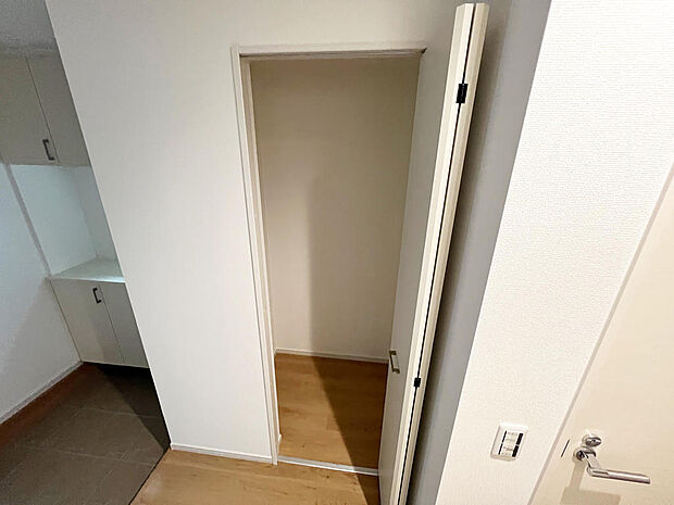 ☆1階☆廊下にある収納☆