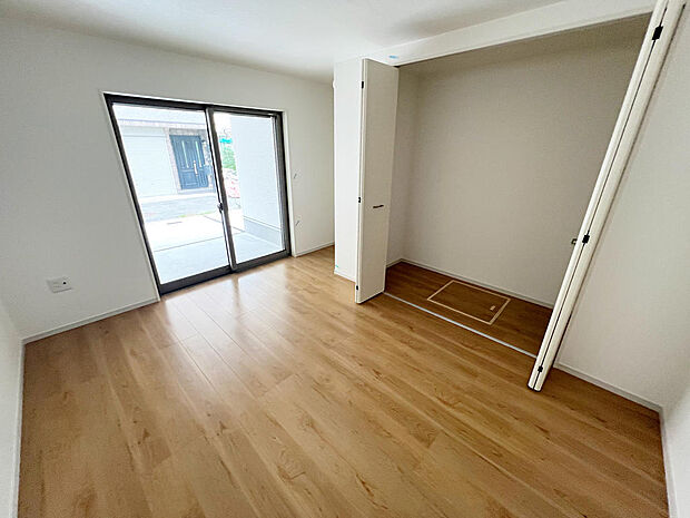 ☆1階☆各部屋収納完備☆子供部屋・主寝室にお好きにコーディネートしよう!!