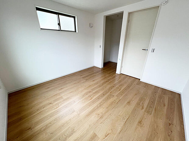 ☆各部屋収納完備☆子供部屋・主寝室にお好きにコーディネートしよう!!