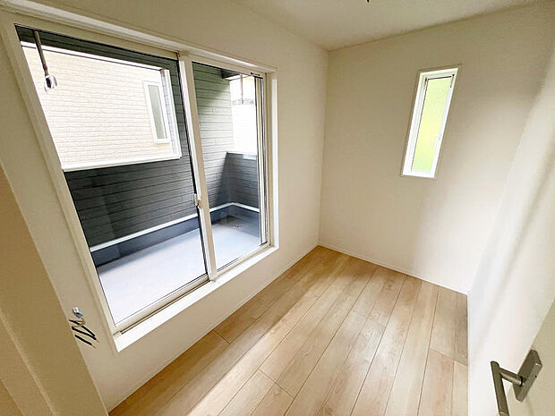 ☆プラス1部屋☆収納・テレワーク・スタディルームに最適！！