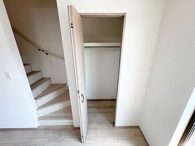 ☆2階☆リビングにある収納☆