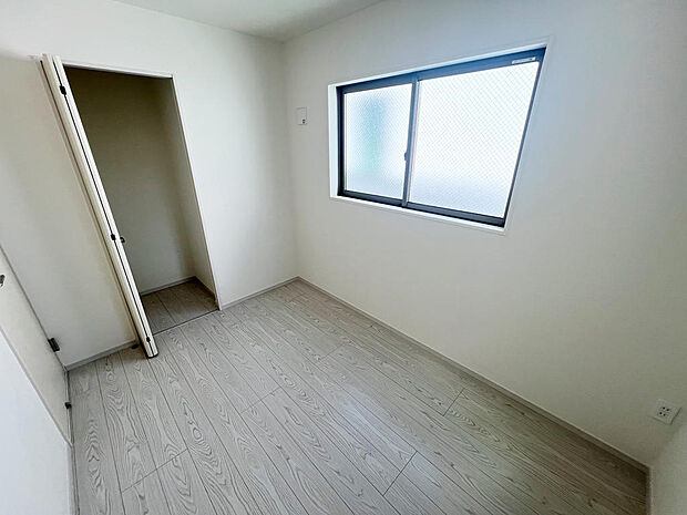 ☆収納完備☆子供部屋・主寝室にお好きにコーディネートしよう！！