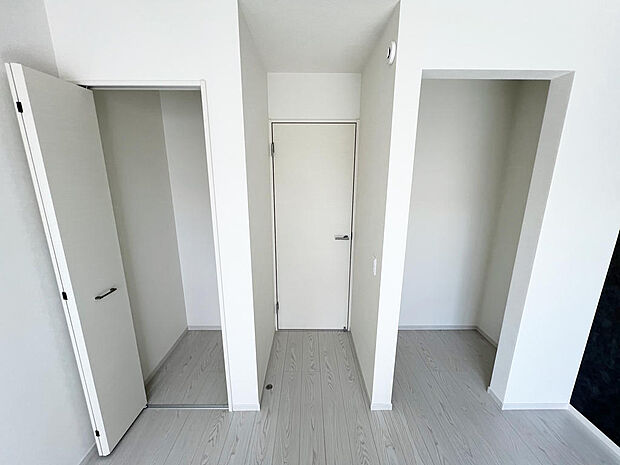 ☆ウォークインクローゼット☆テレワーク・趣味部屋でも！！