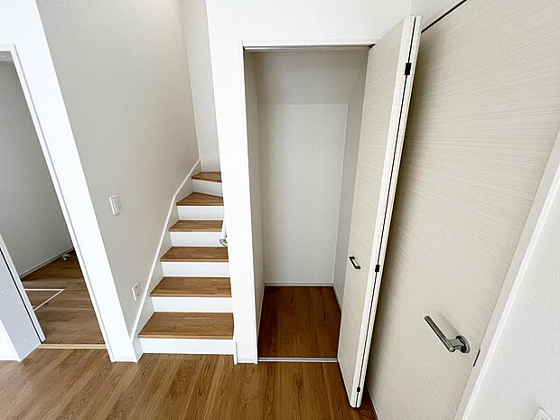 ☆リビングにある収納☆