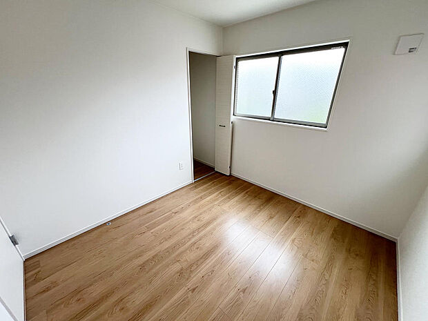 ☆収納完備☆子供部屋・主寝室にお好きにコーディネートしよう！！