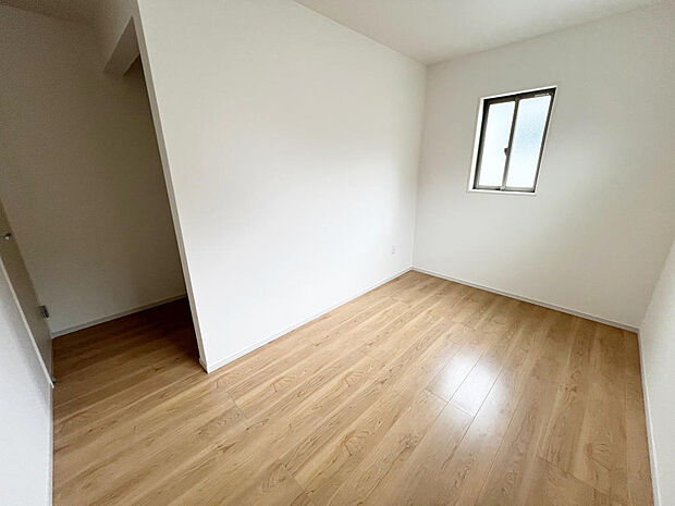 ☆各部屋収納完備☆子供部屋・主寝室にお好きにコーディネートしよう！！