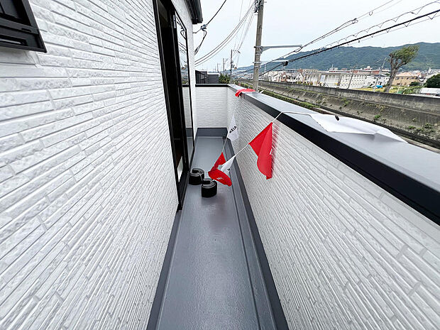 ☆南東向きバルコニー☆