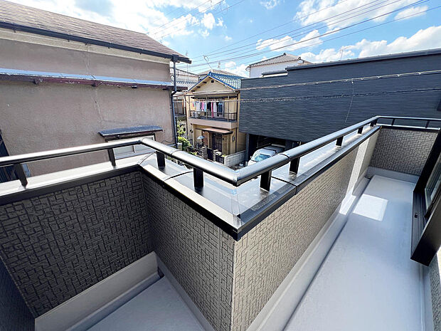 ☆南西向きバルコニー☆