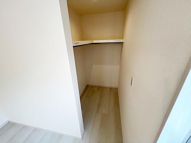 ☆ウォークインクローゼット☆テレワーク・趣味部屋でも！！