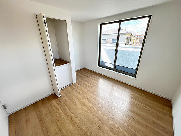 ☆各部屋収納完備☆子供部屋・主寝室にお好きにコーディネートしよう！！