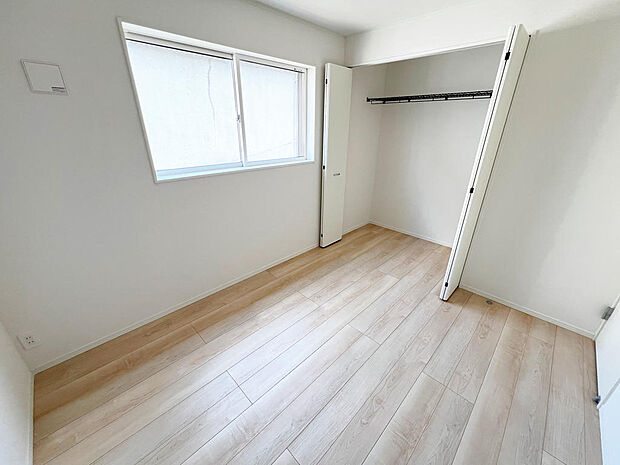 ☆各部屋大型収納完備☆子供部屋・主寝室にお好きにコーディネートしよう!!