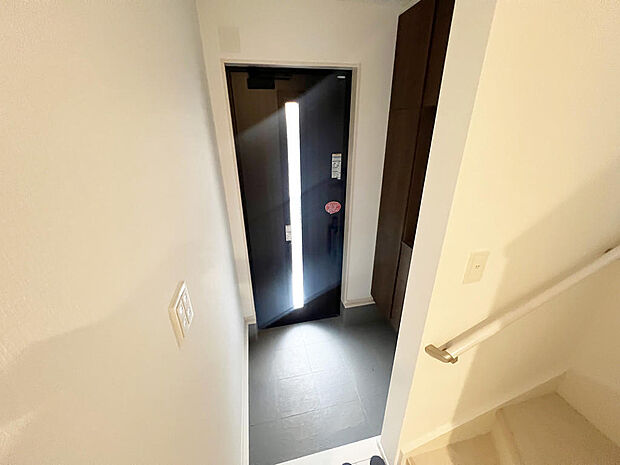 ☆大型シューズクローゼットがあります☆便利です!!