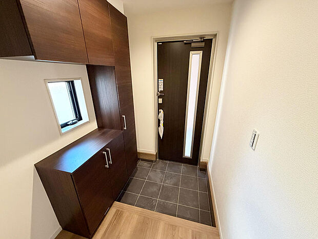 ☆大型シューズクローゼットがあります☆便利です！！