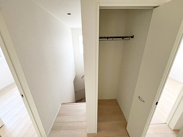 ☆2階☆廊下にある収納☆☆