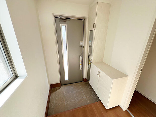 ☆大型シューズクローゼットがあります☆便利です!!