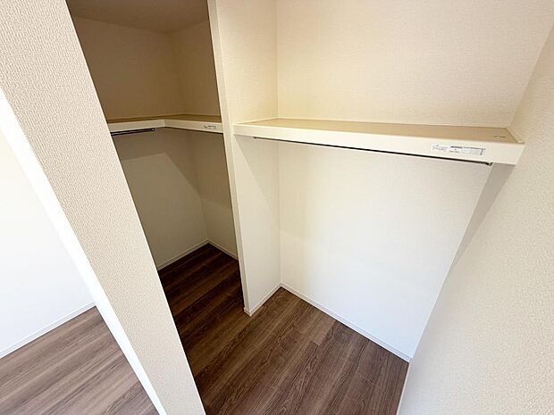 ☆ウォークインクローゼット☆テレワーク・趣味部屋でも!!