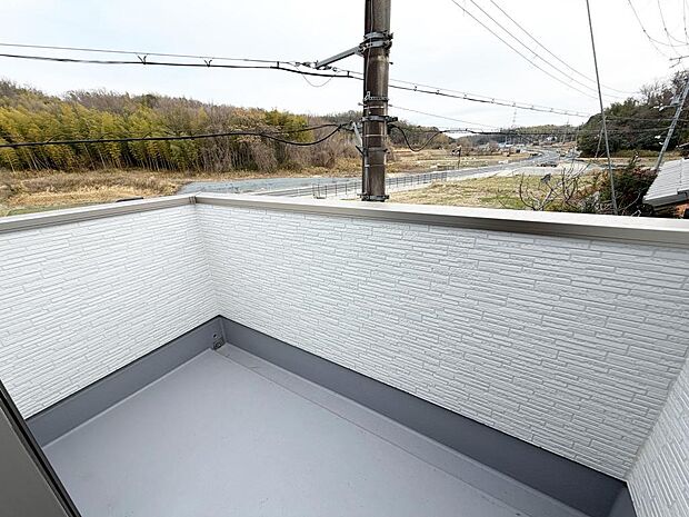 ☆南東向きバルコニー☆