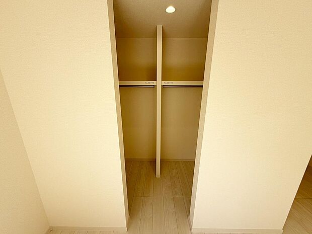 ☆ウォークインクローゼット☆テレワーク・趣味部屋でも!!