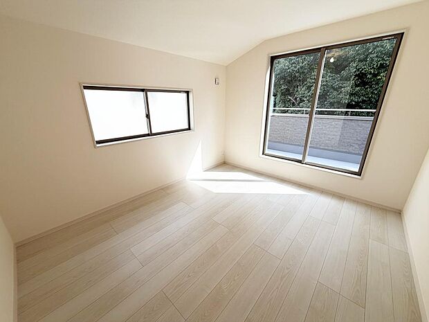 ☆各部屋大型収納完備☆子供部屋・主寝室にお好きにコーディネートしよう!!