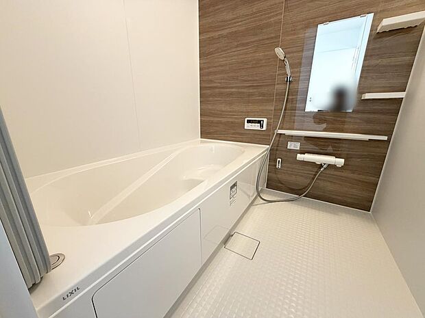 ☆ゆったりと足をのばして1日の疲れを癒して下さい☆