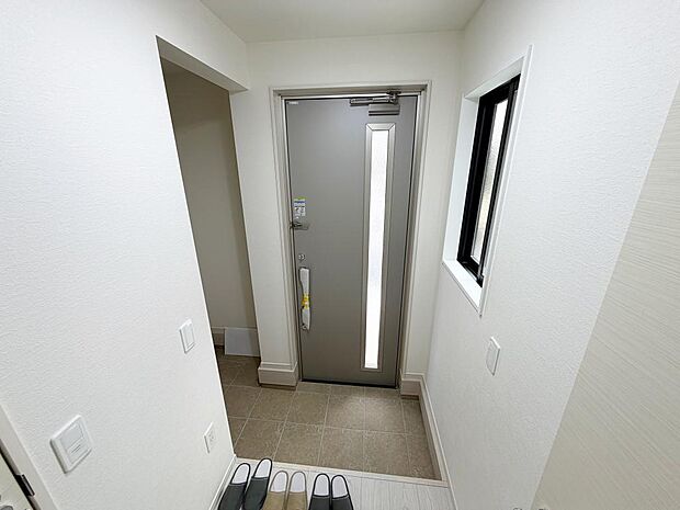 ☆大型シューズクローゼットがあります☆便利です!!