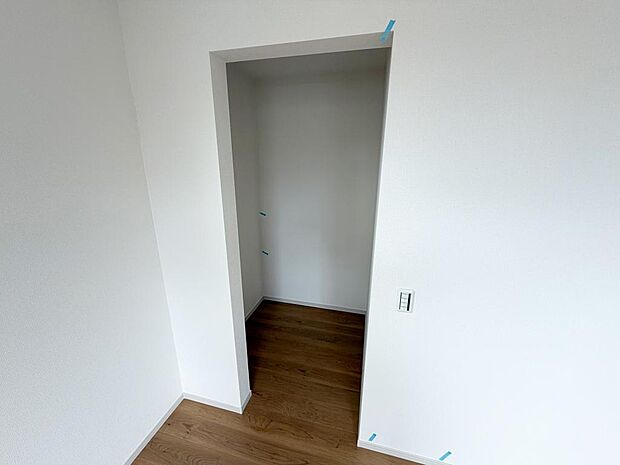 ☆ウォークインクローゼット☆テレワーク・趣味部屋でも！！