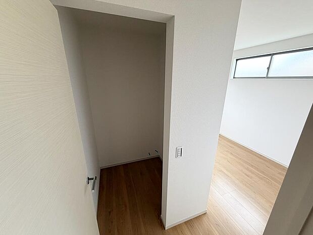 ☆ウォークインクローゼット☆テレワーク・趣味部屋でも!!