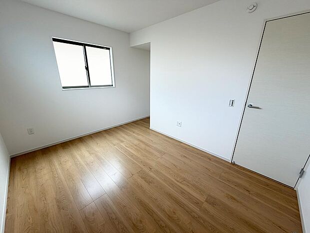 ☆各部屋収納完備☆子供部屋・主寝室にお好きにコーディネートしよう!!