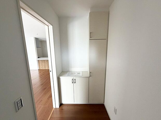 ☆大型シューズクローゼットがあります☆便利です!!