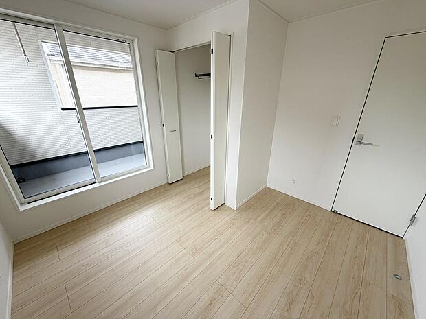 ☆各部屋大型収納完備☆子供部屋・主寝室にお好きにコーディネートしよう！！