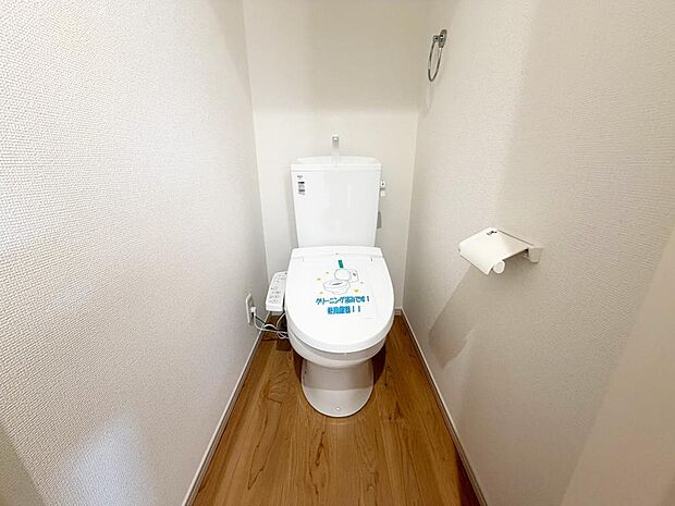 ☆ウレシイシャワートイレ☆1階・2階に完備！パパとのトイレ争いに終止符！！