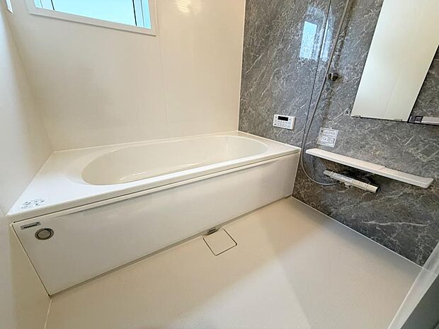 ☆ゆったりと足をのばして1日の疲れを癒して下さい☆