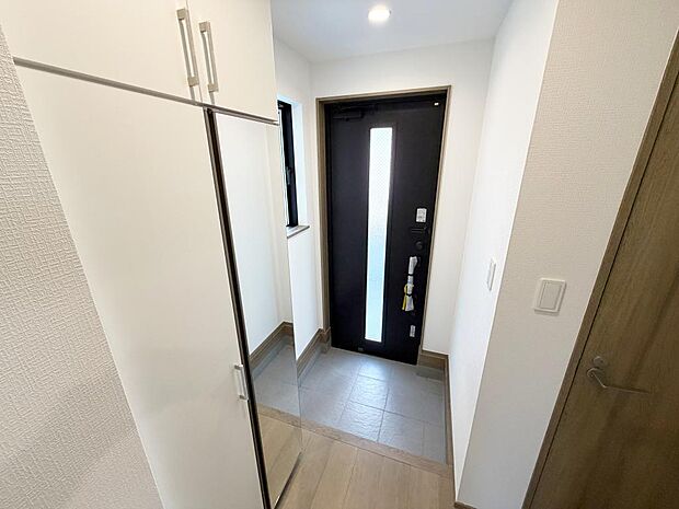 ☆大型シューズクローゼットがあります☆便利です！！