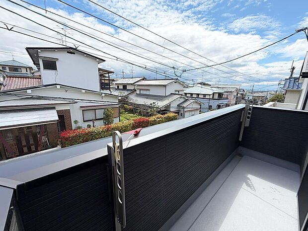 ☆南東向きバルコニー☆