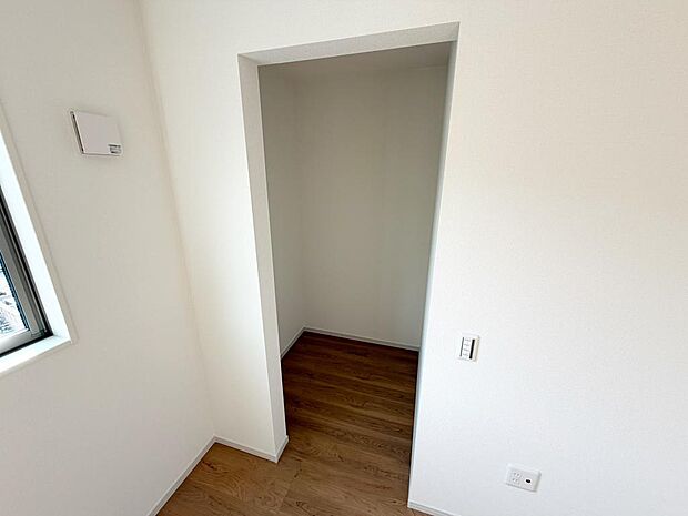 ☆ウォークインクローゼット☆テレワーク・趣味部屋でも！！