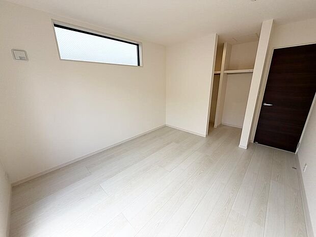 ☆各部屋大型収納完備☆子供部屋・主寝室にお好きにコーディネートしよう!!