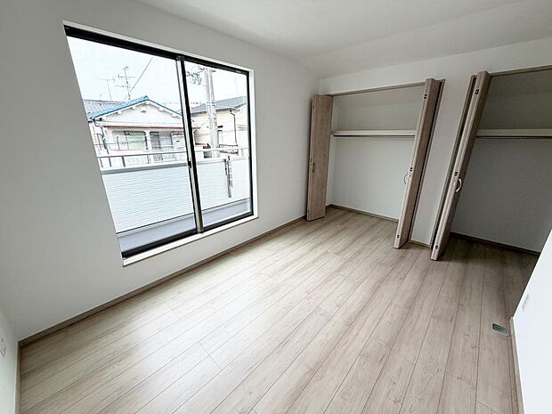 ☆各部屋大型収納完備☆子供部屋・主寝室にお好きにコーディネートしよう！！