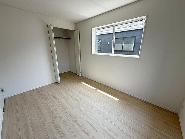 ☆各部屋大型収納完備☆子供部屋・主寝室にお好きにコーディネートしよう!!
