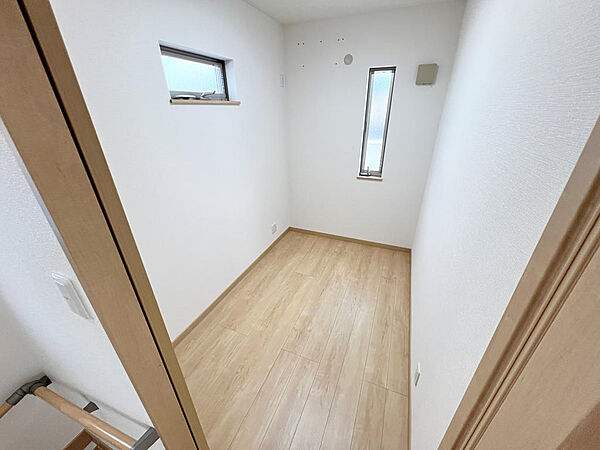 ☆プラス1部屋☆収納・テレワーク・スタディルームに最適！！