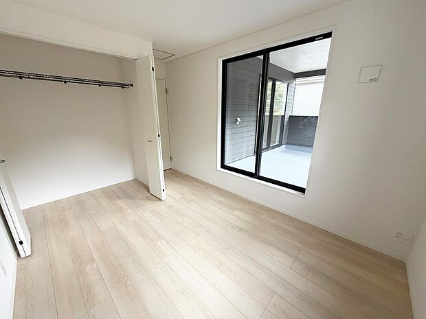 ☆各部屋大型収納完備☆子供部屋・主寝室にお好きにコーディネートしよう!!