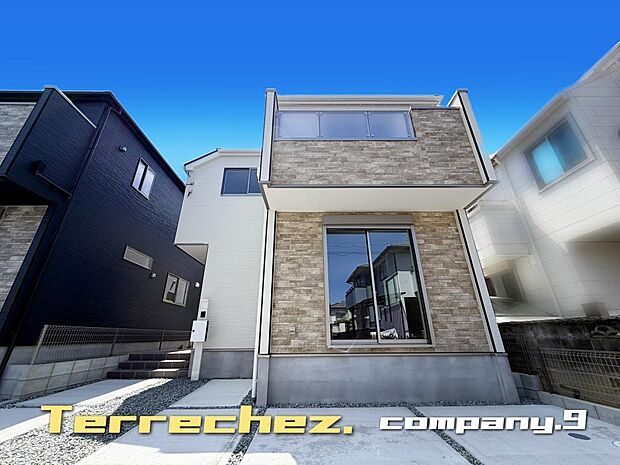 ☆現地外観写真☆Terrechez☆BELS☆２号棟☆「郡津駅」徒歩４分の好立地☆土地31坪☆車２台OK☆日当たり良好☆閑静な住宅街☆WIC・食洗機☆LDK19帖☆前道5.1ｍ☆枚方モール徒歩10分☆