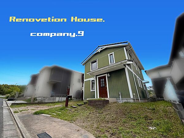 ☆現地外観写真☆Re-House☆オール電化住宅☆北欧仕様のお家☆平成21年築☆土地56坪☆車２台OK☆日当たり良好☆閑静な住宅街☆SIC・和室・南面バルコニー☆トイレ２ケ所☆前道６ｍ☆