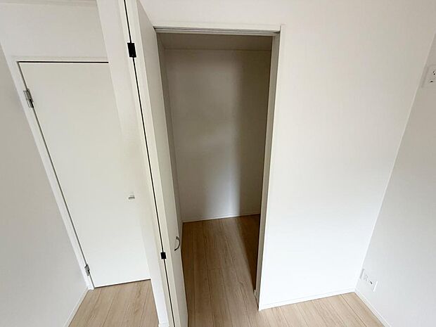 ☆ウォークインクローゼット☆テレワーク・趣味部屋でも！！
