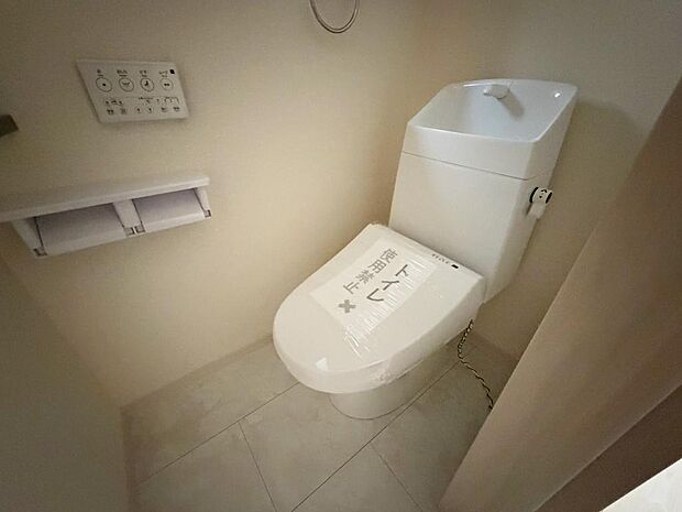 ☆ウレシイシャワートイレ☆1階・2階に完備！パパとのトイレ争いに終止符！！