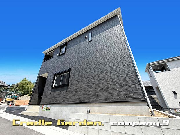 ☆現地外観写真☆CradleGarden☆１号棟☆全13区画のBIGTOWN☆角地☆「郡津駅」徒歩12分☆土地31坪☆日当たり良好☆庭・インナーバルコニー☆川越小学校徒歩４分☆前道4.7ｍ☆