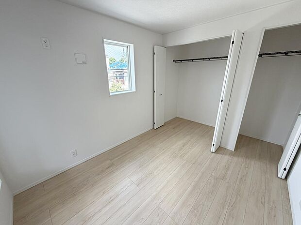 ☆各部屋大型収納完備☆子供部屋・主寝室にお好きにコーディネートしよう!!